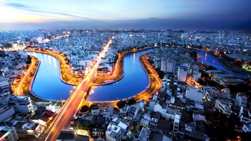 Канал Ньеулок-Тхинге – спокойный уголок посреди бурно развивающегося города - ảnh 4